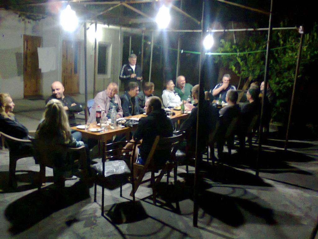 Giorgi'S Homestay Kutaisi Exteriör bild