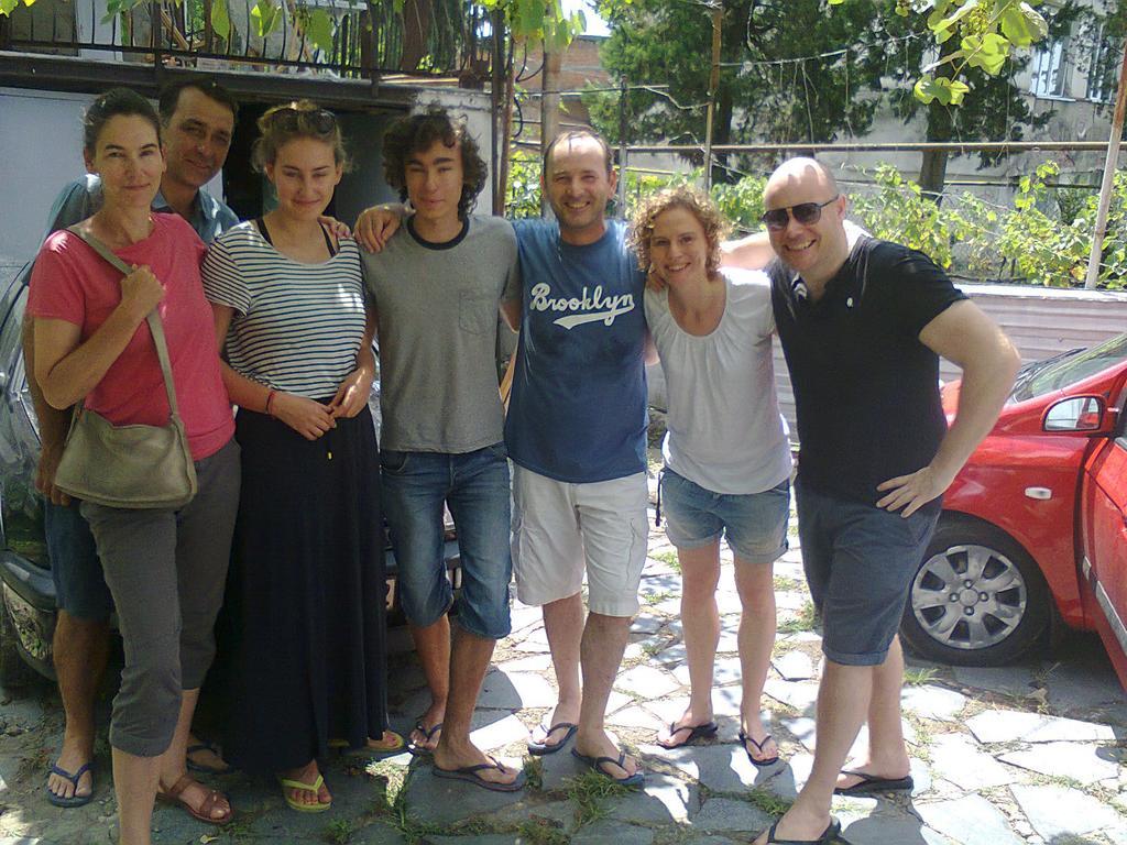 Giorgi'S Homestay Kutaisi Exteriör bild