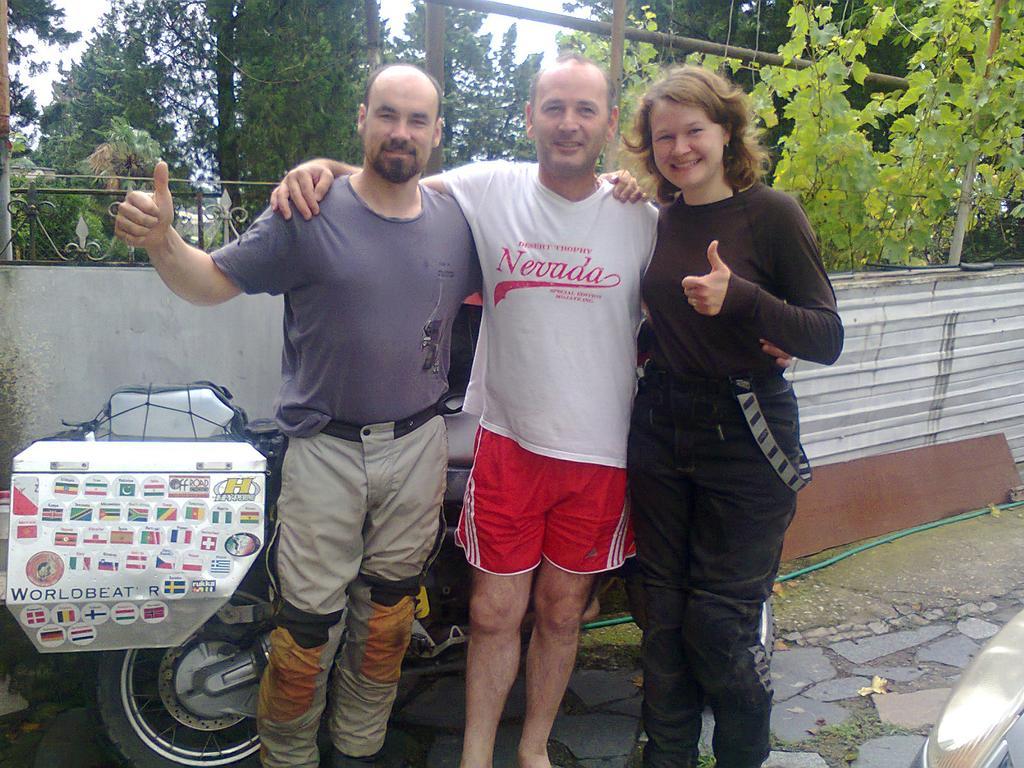 Giorgi'S Homestay Kutaisi Exteriör bild