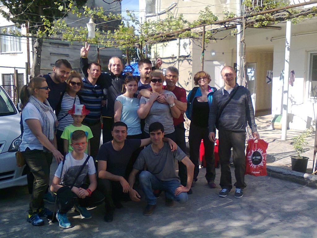 Giorgi'S Homestay Kutaisi Exteriör bild